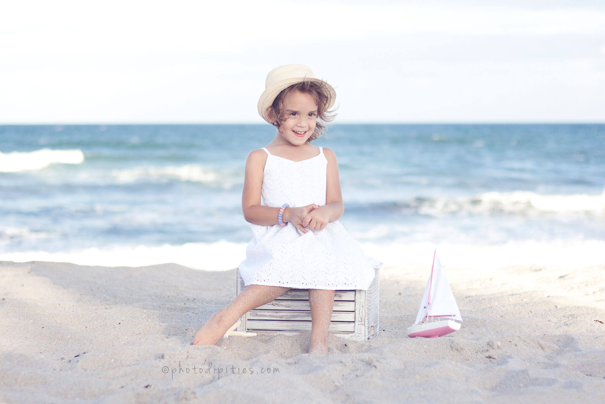 Photodipities Family | Children Beach Photography