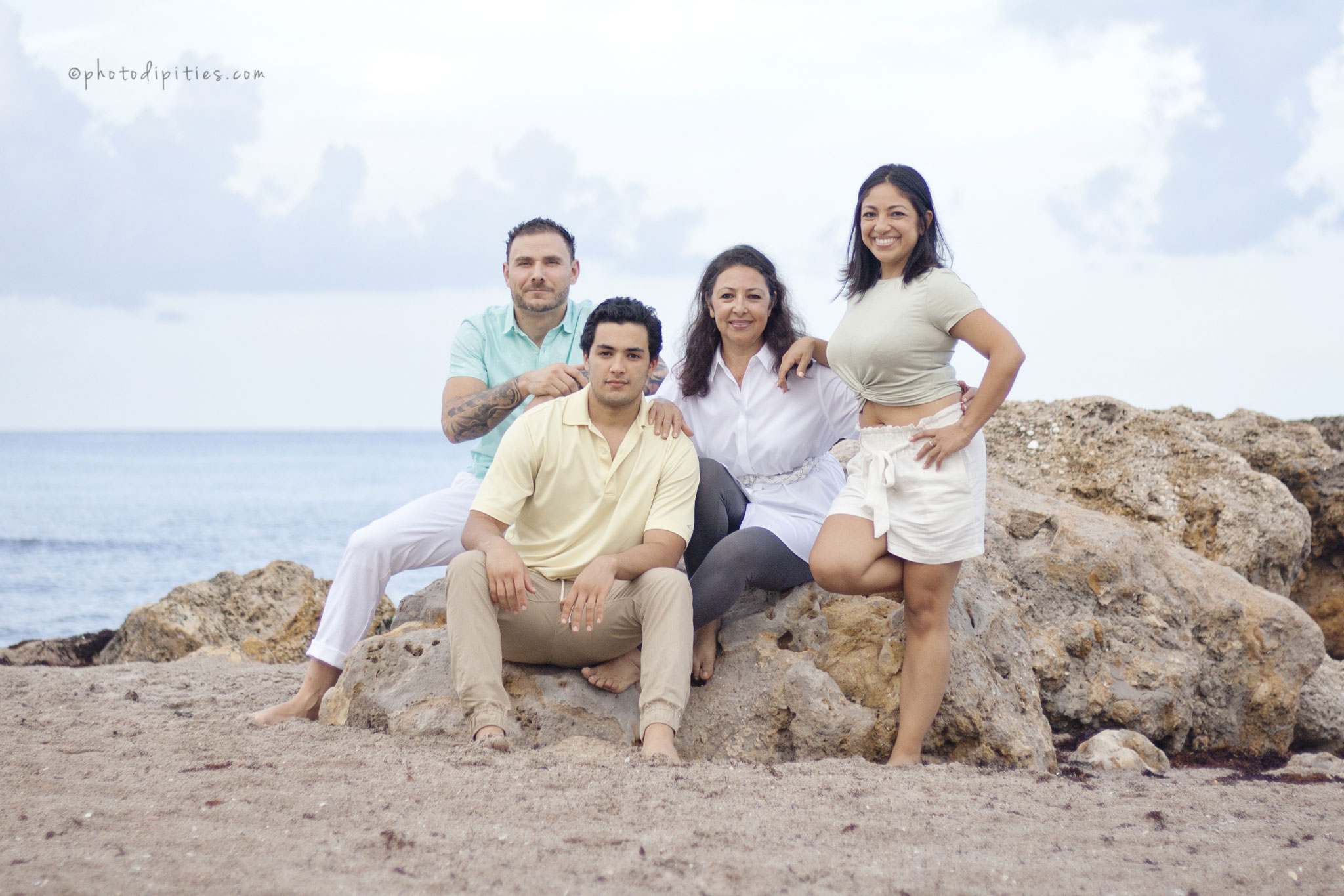 Photodipities Family | Family Beach Photography