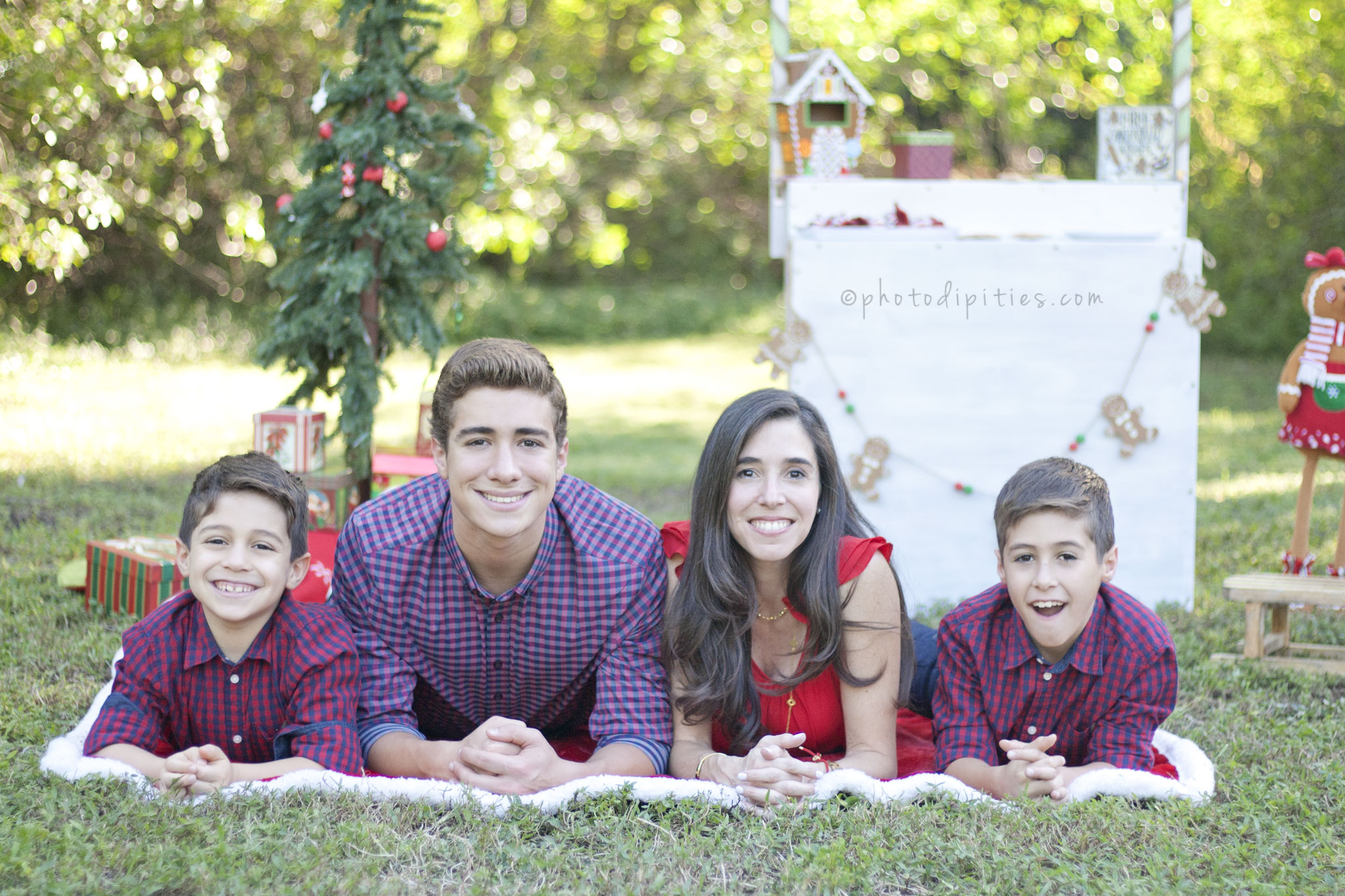 Photodipities Family | Christmas Family Photography